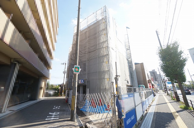 高槻市野見町 国道171号線沿い・新築1階店舗!
