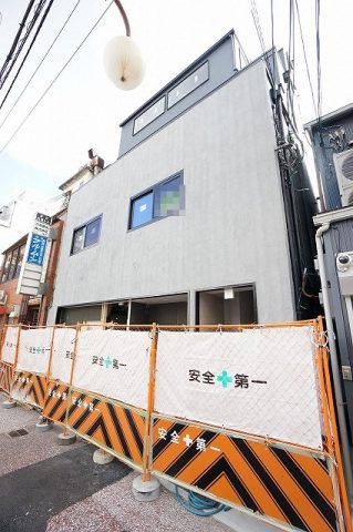 高槻市城北町２丁目　阪急高槻市駅南側の繁華街！