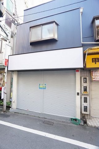 高槻市高槻町　高槻本通り沿い１階店舗！
